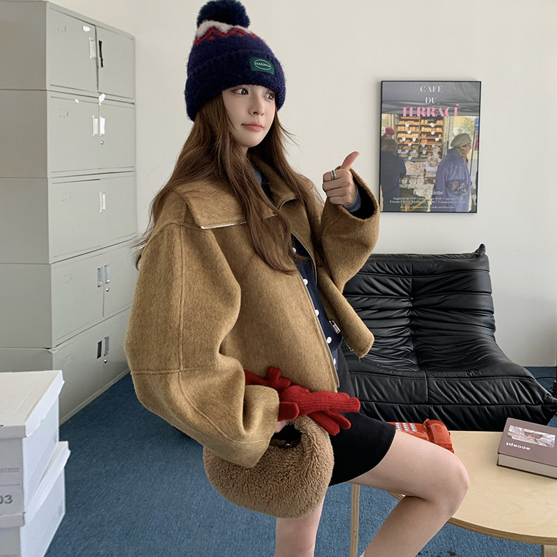 【】新款70%毛大翻领短款羊毛大衣2C200-Y614-P265-K388,女装毛呢外套,2C200