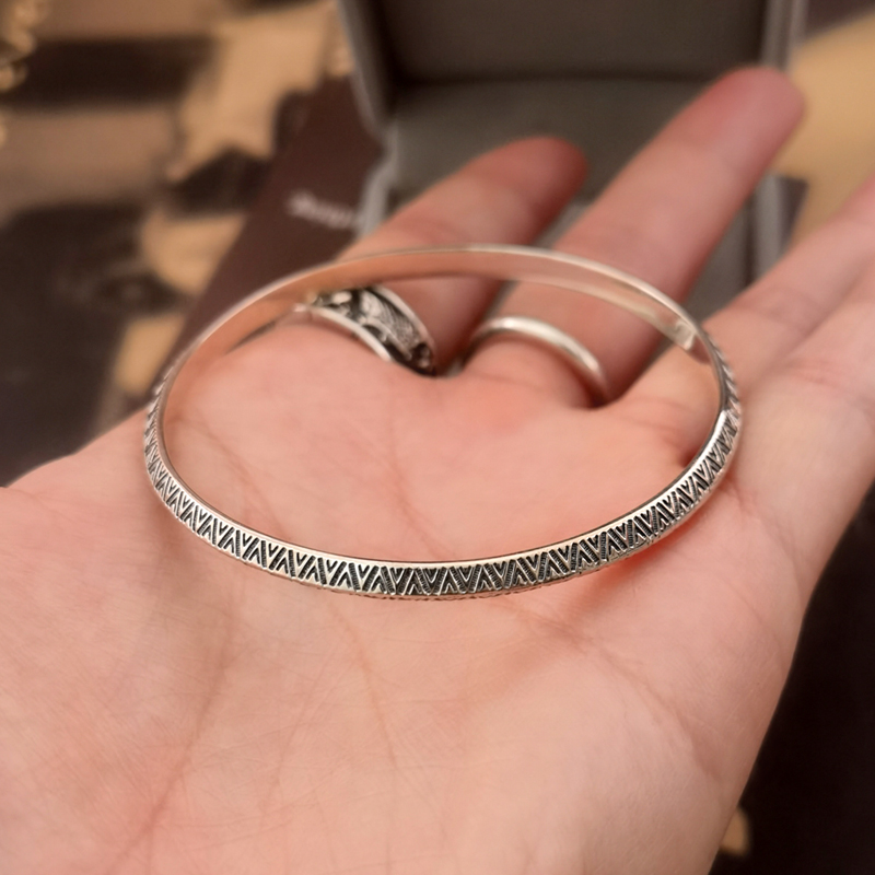 复古女纯银简约手镯优惠