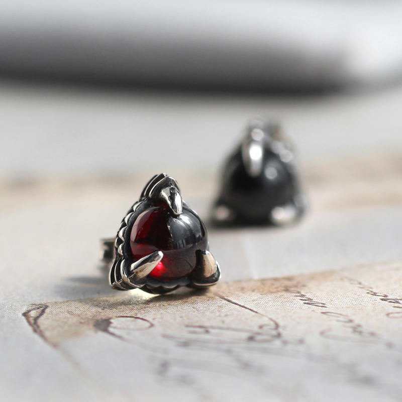 纯银超闪暗黑龙爪耳钉个性复古