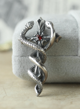 纯银欧美十字盘蛇护身手杖吊坠