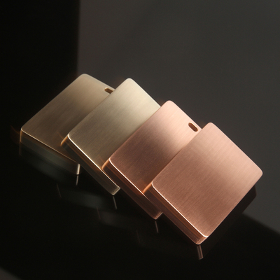 纯铜手把件46平安无事牌把玩件