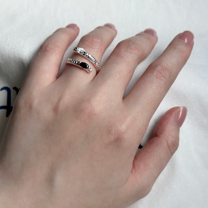 Berbers925银开口环绕纹理戒指