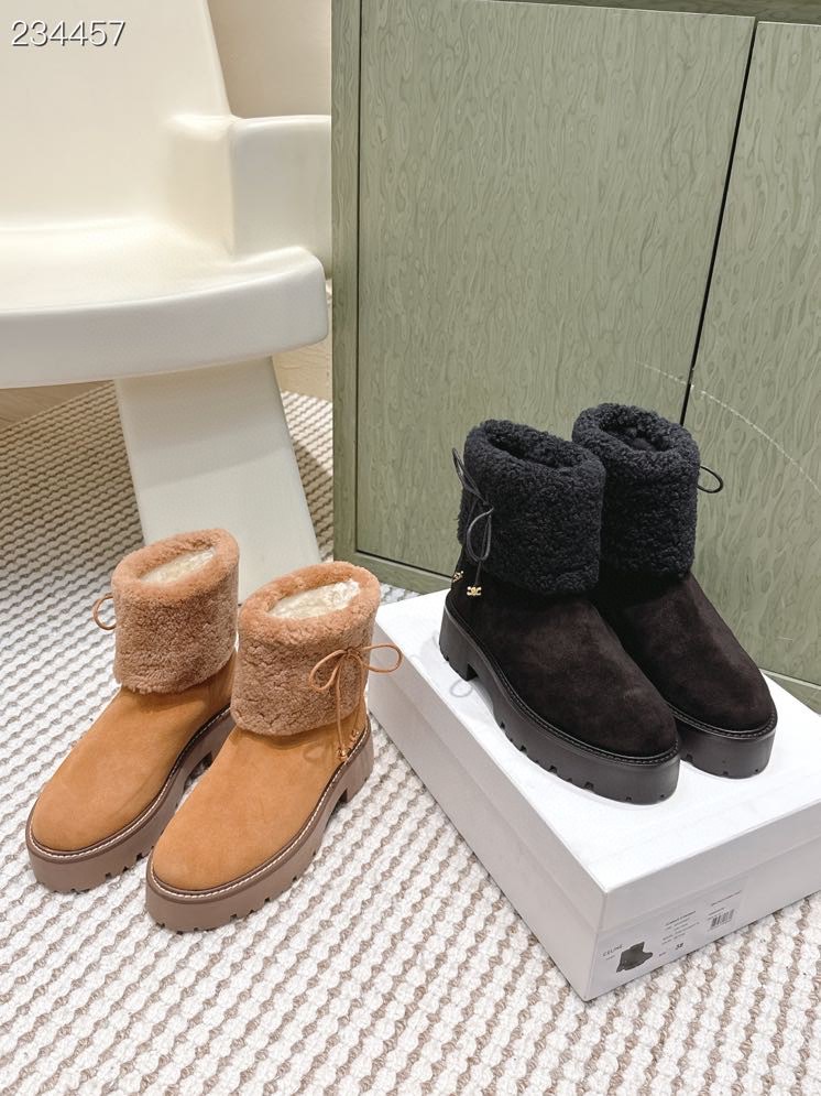 BALLET IN THE WAR 2025新款马丁靴靴机车女靴保暖羊毛靴