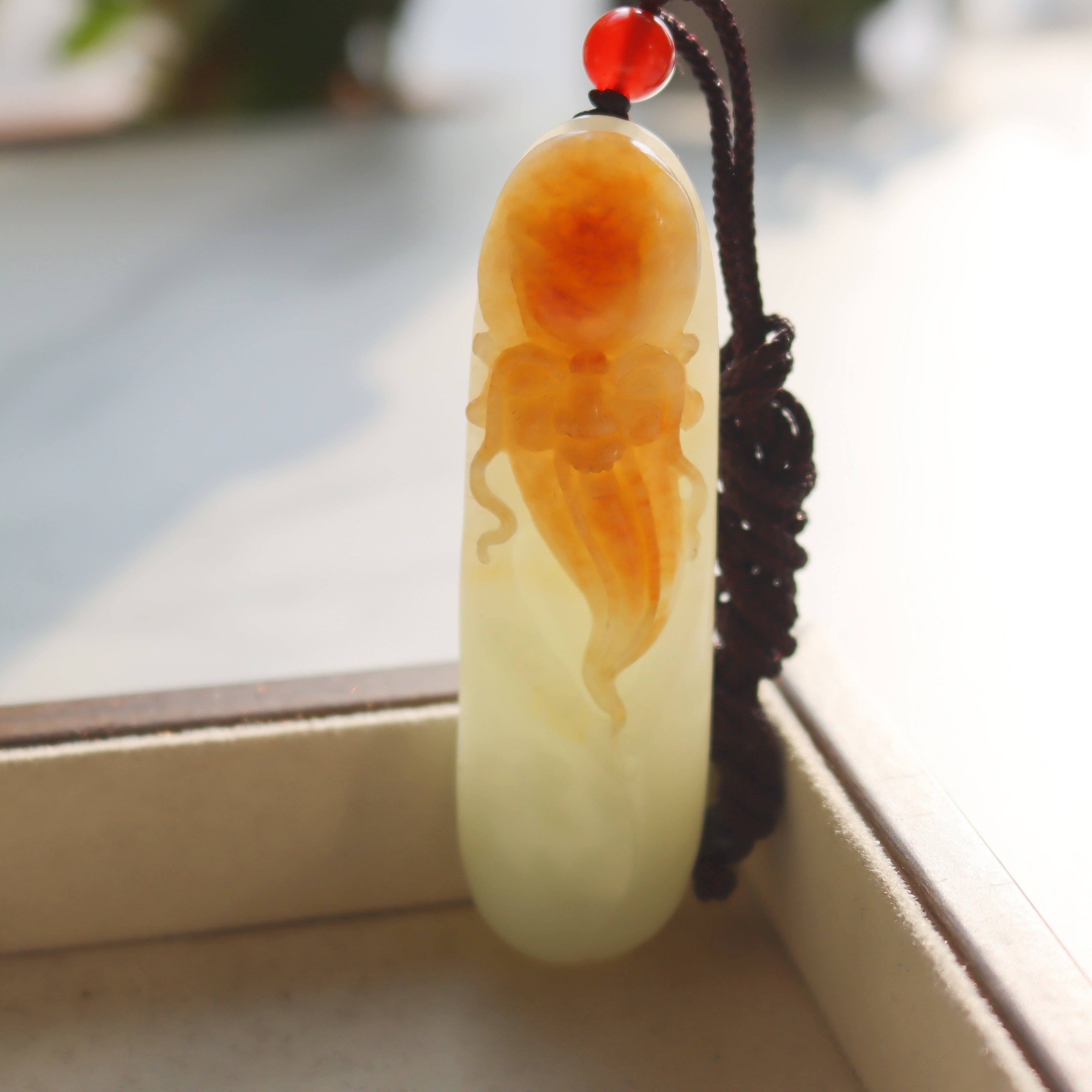 新疆和田玉籽料洒金皮寿星吊坠手玩件黄沁皮精雕摘色巧雕挂件保真