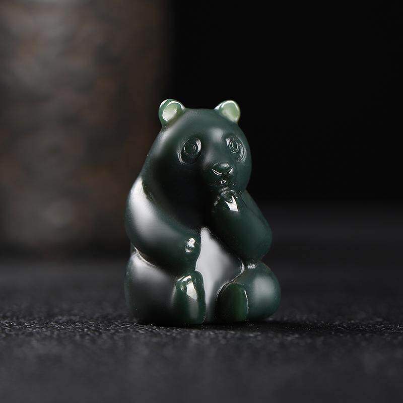 新疆和田玉塔青玉卡通熊大立体精雕吊坠挂件配饰哑亮结合保真带证