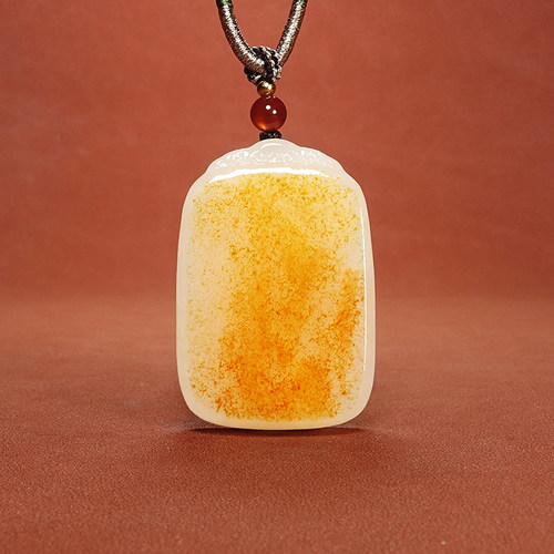 和田玉洒金皮平安无事牌吊坠挂件