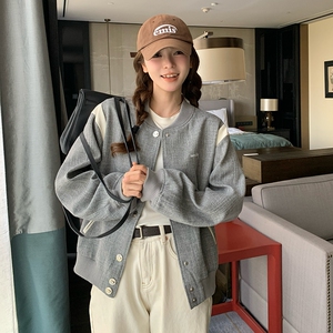 韩版时尚灰色棒球服外套女2025春秋季新款美式宽松显瘦设计感上衣图片