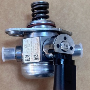 适用于奔驰M256高压油泵W213C167X167W222W223C238AMG高压燃油泵