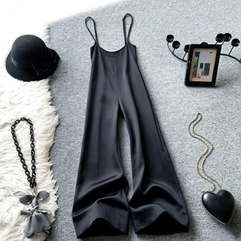 黑色高腰绸缎背带裤女春夏薄款宽松显瘦休闲直筒吊带阔腿连体长裤