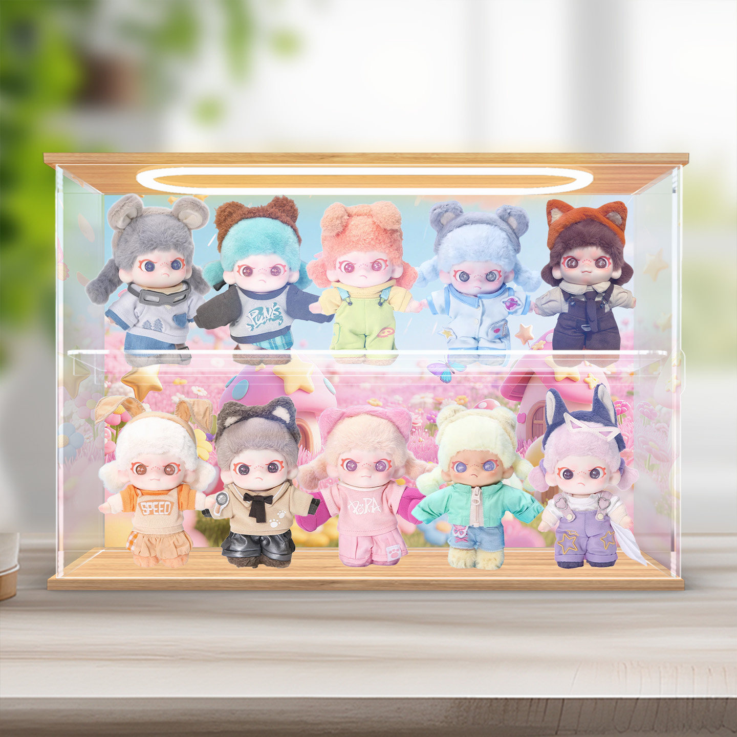 适用DORA自在系列盲盒挂件搪胶毛绒手办模型亚克力展示盒图片