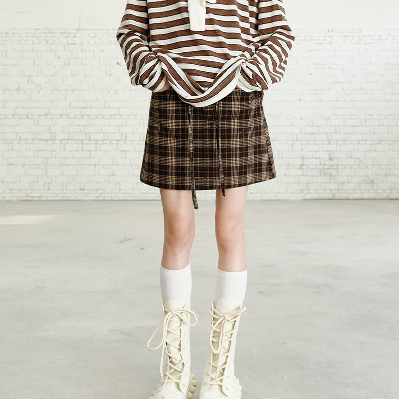 YANAG原创设计灰蓝咖色格纹细绳毛呢迷你裙复古宽松半身短裙