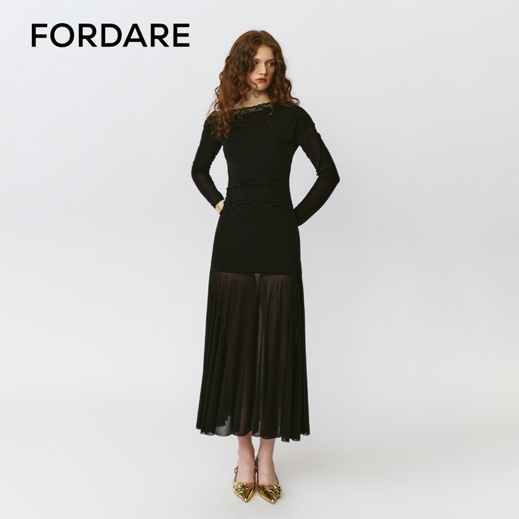 【现货】FORDARE/福蝶25秋冬蕾丝斜肩薄透针织长裙