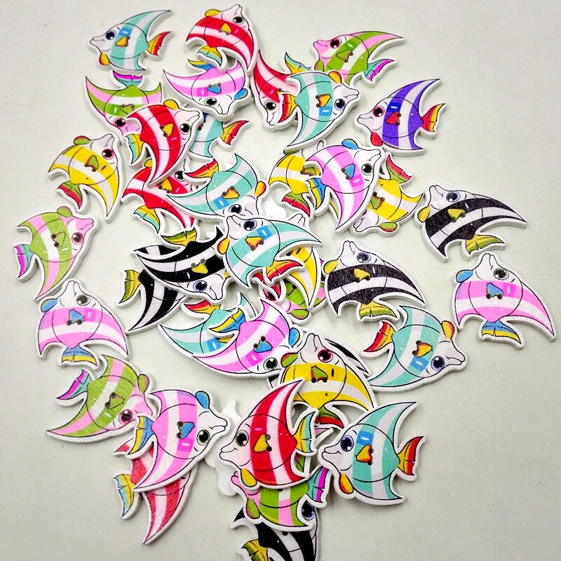 50个/包30mm白底彩绘鱼木扣彩色鱼类混装卡通木质纽扣手工diy扣