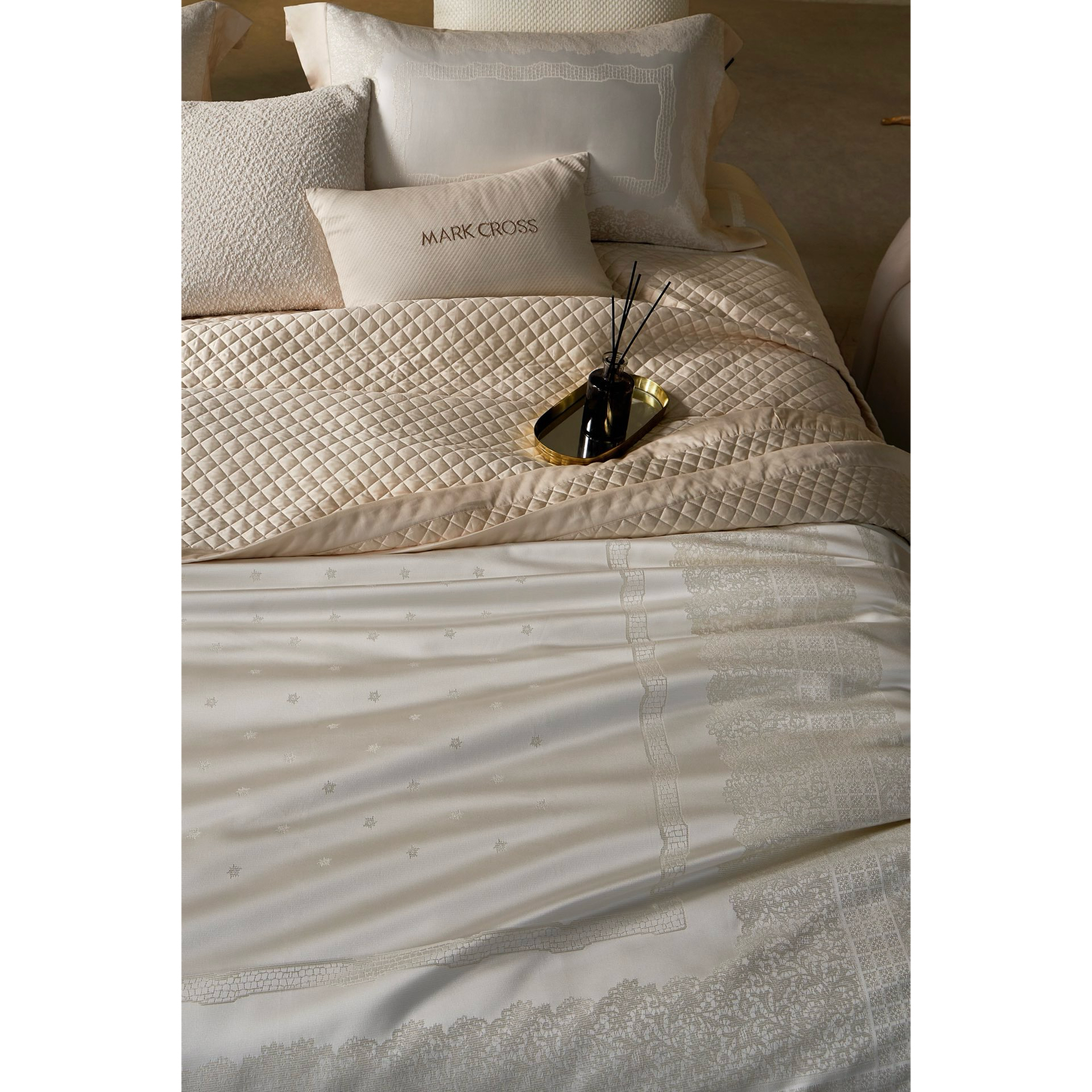 LIWOO | 高精密真丝棉色织大提花四件套床品 金银丝线镶嵌工艺