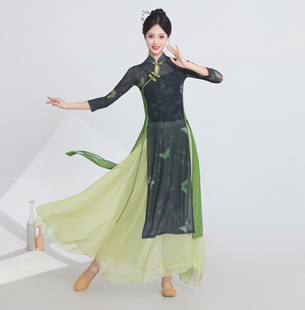 新款古典舞蹈服旗袍套装中国舞练功服身韵纱衣古风舞蹈服旗袍走秀