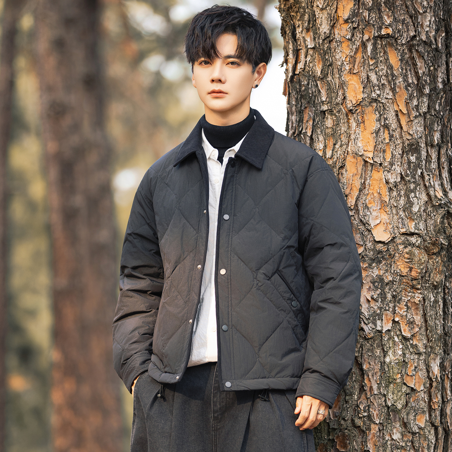 2025冬男修身灯芯绒方领菱形标90羽绒服A230-5937-P248(控348),男装羽绒服,电商A230 2025冬男修身灯芯绒方领菱形标90羽绒服A230-5937-P248(控348),男装羽绒服,电商A230