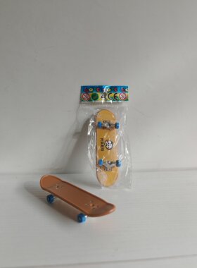 元气寿司主题联名款手指滑板玩具 指尖手掌滑板迷你桌面创意潮玩