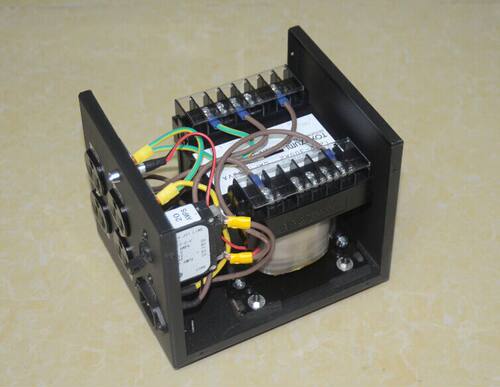 全新日本TOYUZUMI TZ22-300A2 300瓦220V隔离220V CD 解码专用