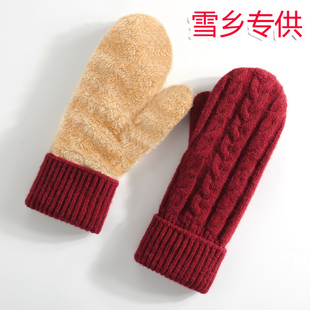 东北哈尔滨防寒装备新疆阿勒泰雪地穿搭长白山四指并拢手套不分指