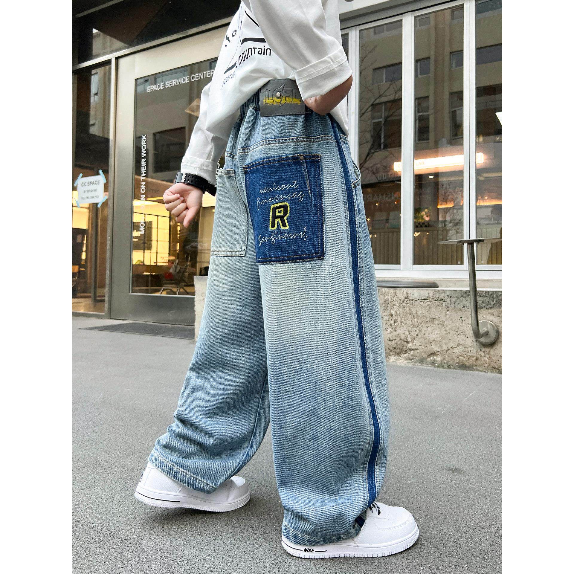 儿童男孩春装春秋潮酷直筒宽松阔腿长裤2026新款牛仔裤中大童男童