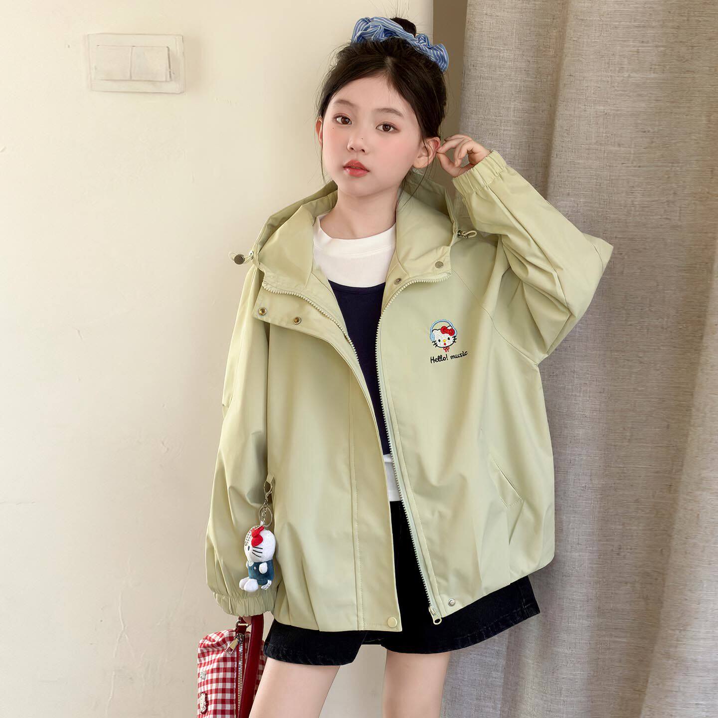 春装外套洋气2026大童女孩款新款冲锋衣春季女童儿童春秋风衣上衣