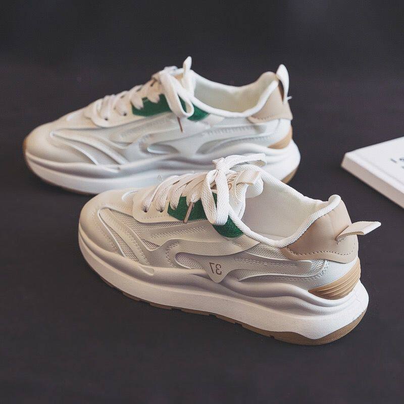 夏季薄款透气阿甘老爹鞋女2026年新款春秋款网面网鞋运动小白鞋子