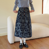 高腰排扣 ECRU 显瘦牛仔裙 春 日系复古肌理感花朵 SOLI 素白已然