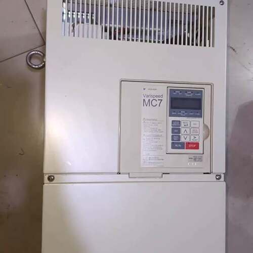 议价CIMR-F7M4037 安川变频器，实物图拍照，成色漂可维修翻新
