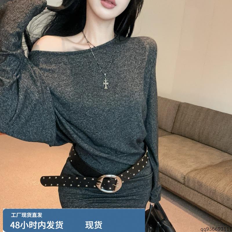 韩系慵懒风辣妹斜肩氛围感蝙蝠袖连衣裙女秋季宽松百搭显瘦包臀裙