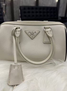 二手Prada普拉达 小号保龄球包 有肩带斜挎包 手提包