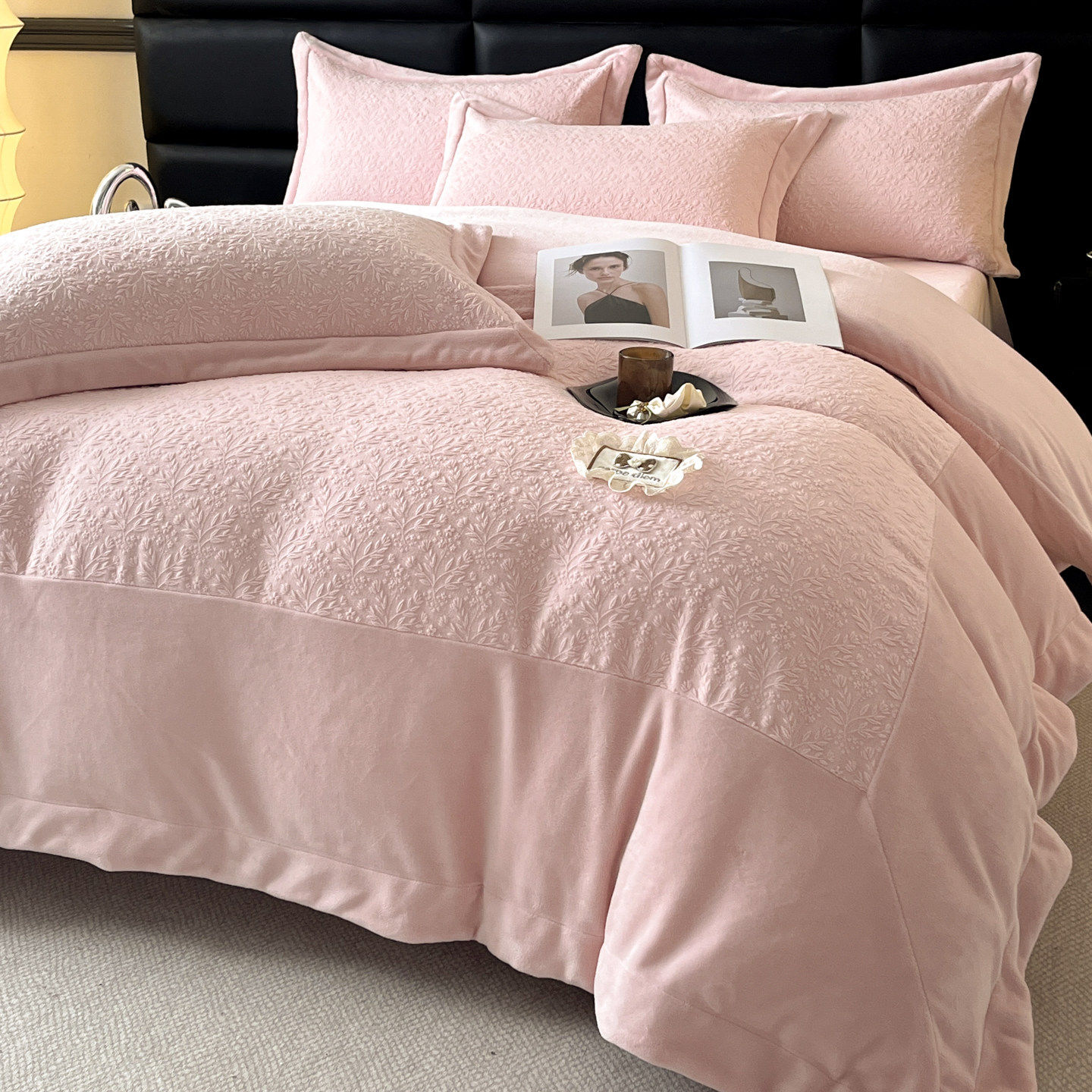 简约牛奶绒提花冬季床上四件套加厚保暖被套高档纯色珊瑚绒床单笠