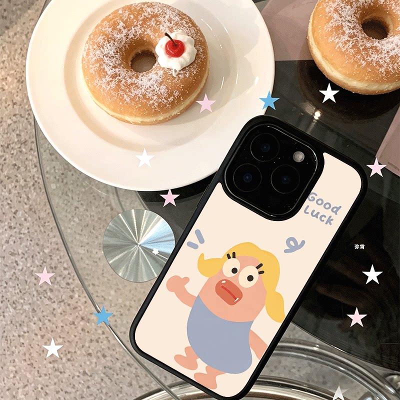 香肠嘴丑鱼适用苹果17手机壳iPhone16创意15新款14爆款13min少女12promax网红小众黑色肤感玻璃7全包防摔硬壳