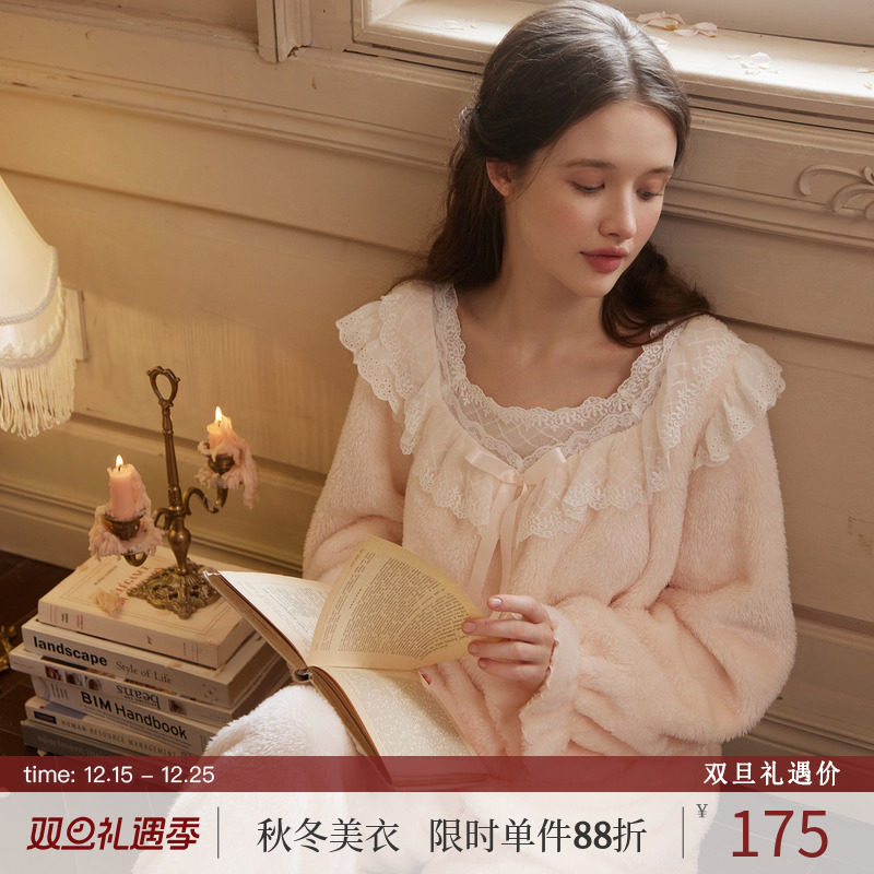 RoseTree少女花边法兰绒套头套装