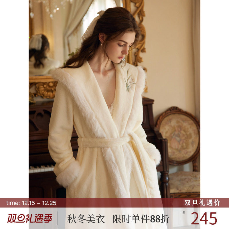 新中式国风系带连帽加绒睡袍