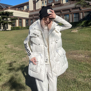 白色个性羽绒马甲女新款2025年秋冬欧货中长款外穿韩国东大门马夹