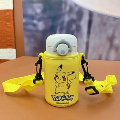 卡通膳魔师250ml保温杯套儿童吸管杯水壶套学生防摔防滑长背带款