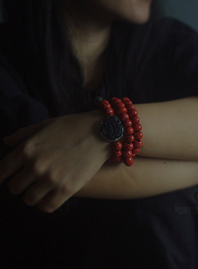 【骑单车的猫】原创设计手工文艺红色琉璃做旧仿古手串女多层手链