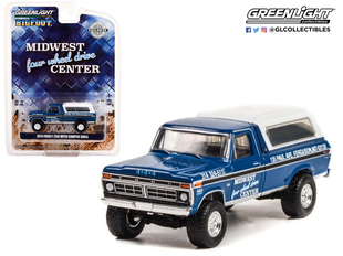 绿光 1:64 1974福特F-250配备露营外壳中西部四驱中心大脚车30345