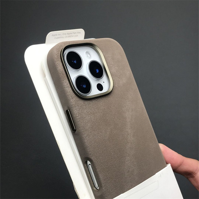 ins美拉德棕法兰绒适用iPhone15pro苹果17手机壳16ProMax新款magsafe磁吸12男女13pro秋冬14绒布15plus防摔套