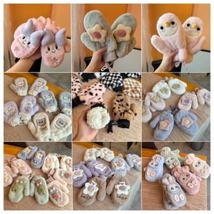 特价可爱卡通毛绒手套女冬季加绒保暖时尚百搭软萌带挂绳连指手套