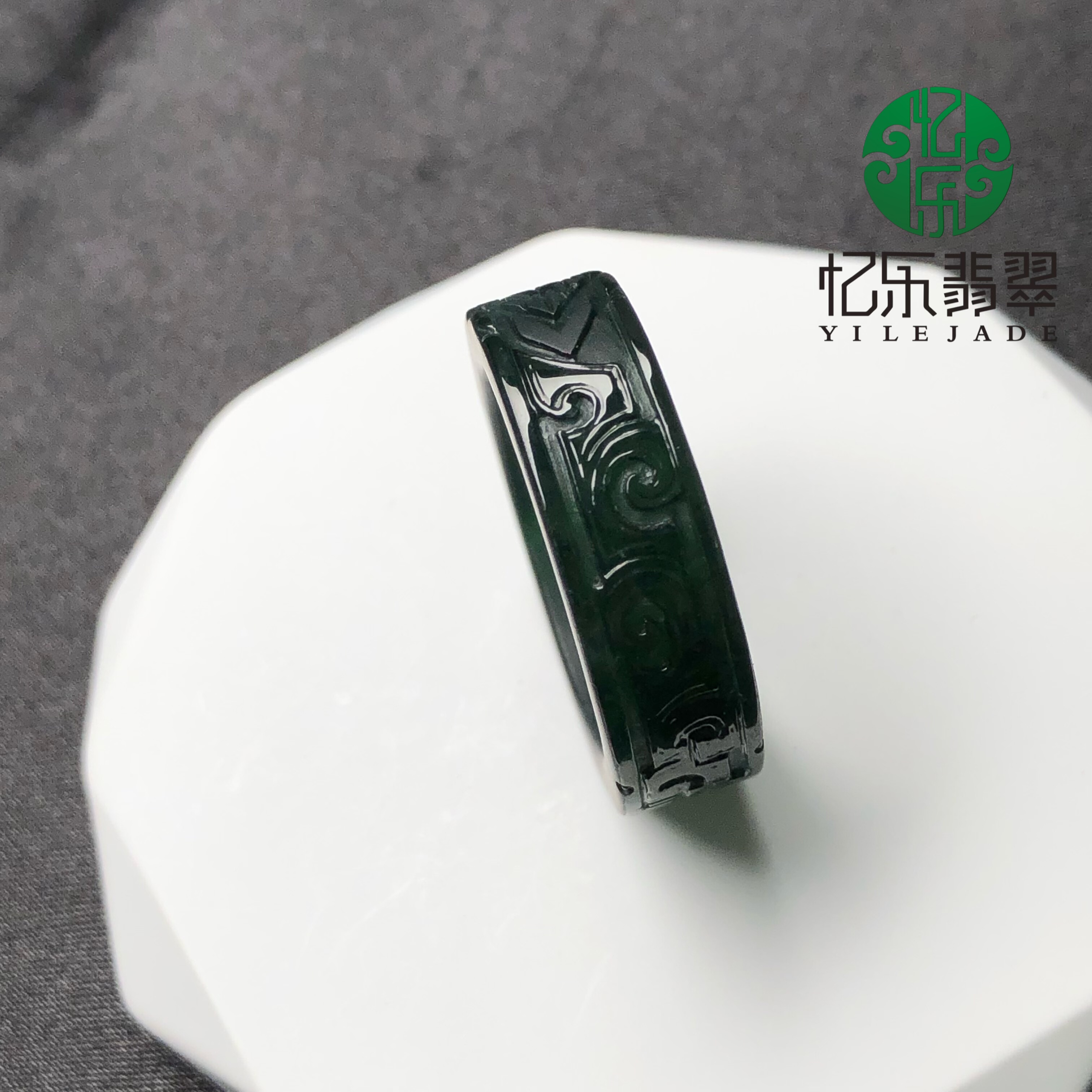 缅甸天然A货翡翠墨翠戒指墨翠仿古纹扳指送男友送爸爸礼物