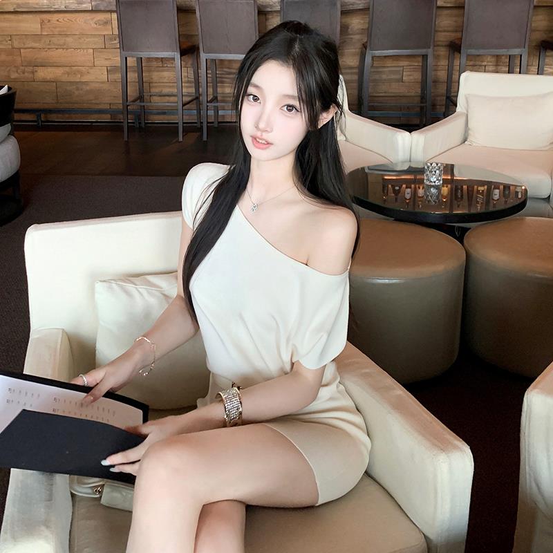 若语定制 素颜女主2.0斜边针织连衣裙送皮带纯欲性感时尚夏季短裙