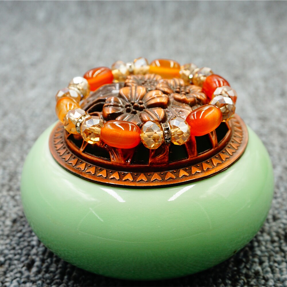 天然红玛瑙桶珠手链男女款天然手串佛珠手饰情侣水晶手链饰品批發在类目 饰品/流行首饰/时尚饰品新, 手链中 - 来自Buy2taobao.com提供专业的淘宝代购服务