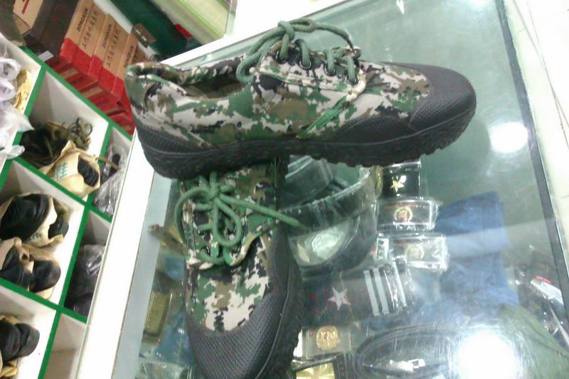 Bottes militaires - respirant - Ref 1399871 Image 4