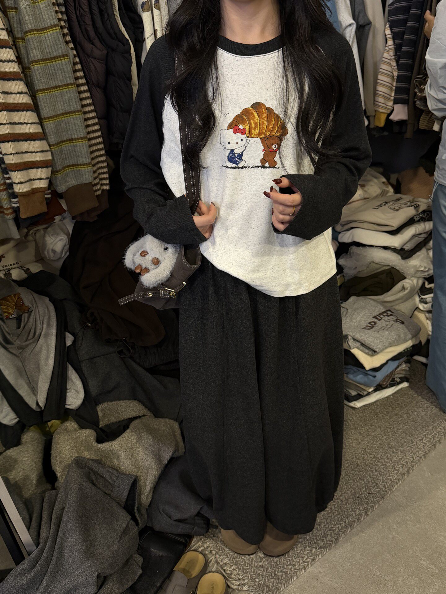 韩系卡通猫咪印花插肩长袖T恤女2026秋季新款宽松减龄内搭上衣ins