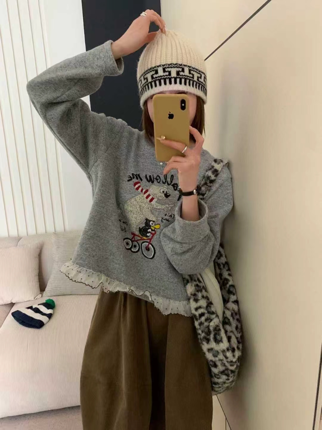 韩版花边拼接卡通小熊加绒T恤女小个子2025冬季新款宽松减龄上衣