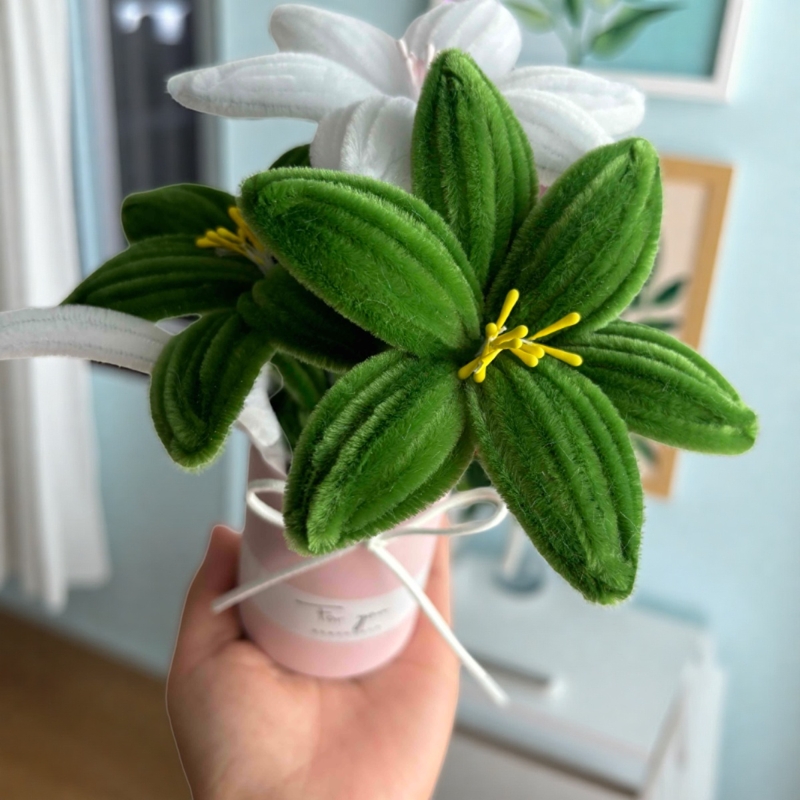 扭扭棒手工DIY迷你抱抱桶花束绿色百合花花束成品材料包