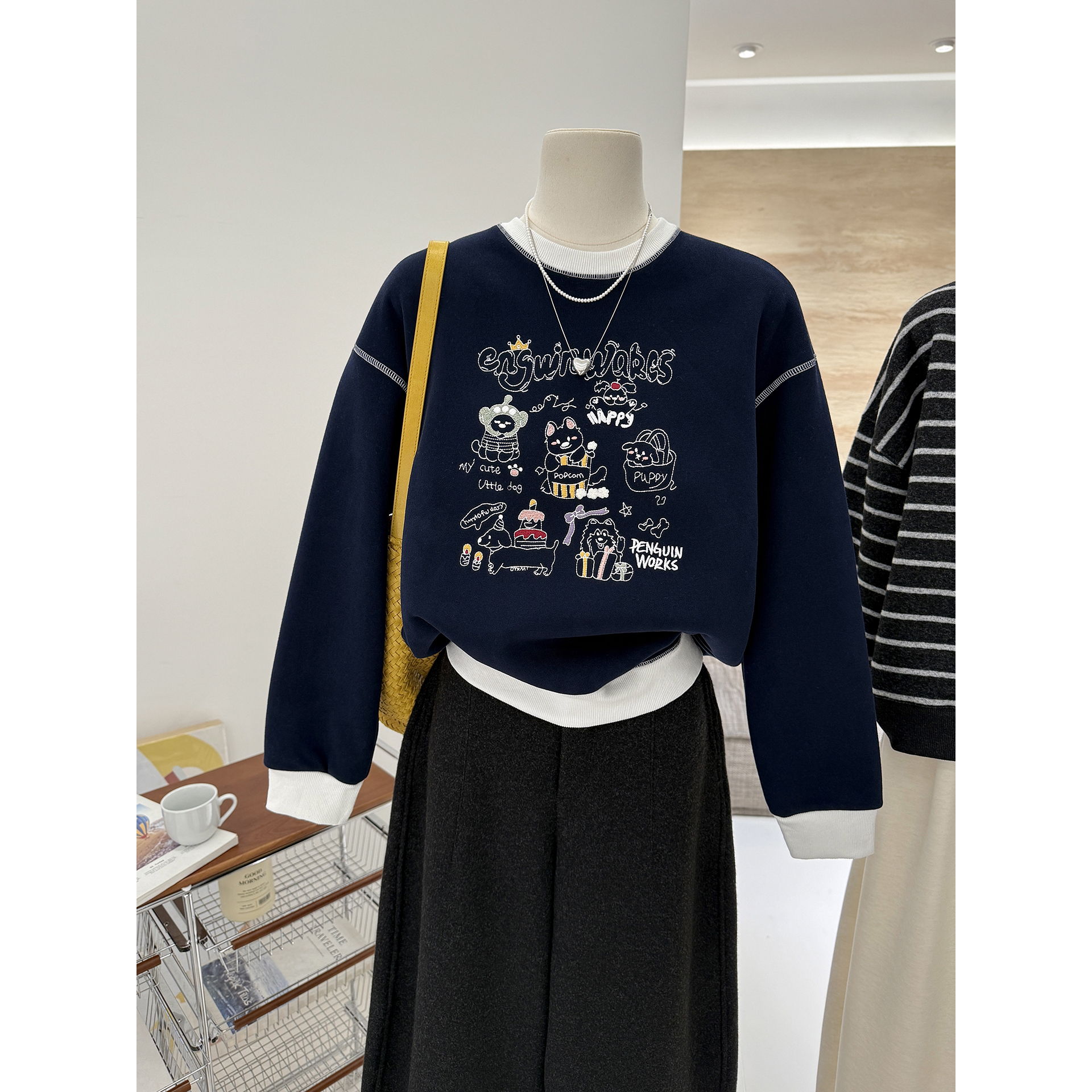 卡通创意刺绣拼色加绒加厚保暖