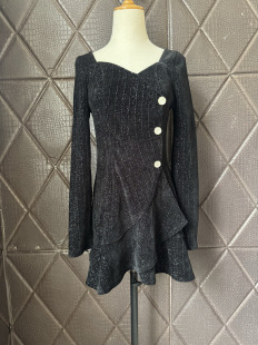 胸围80～88 长75 腰围70～78 均码 灯芯绒连衣裙