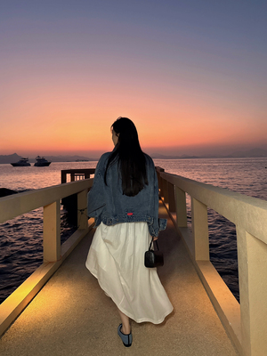 2026春季新款翻领双兜短装牛仔外套